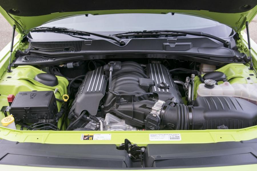  Dodge Challenger R/T Scat Pack 2015 года  (фото 47 из 55)